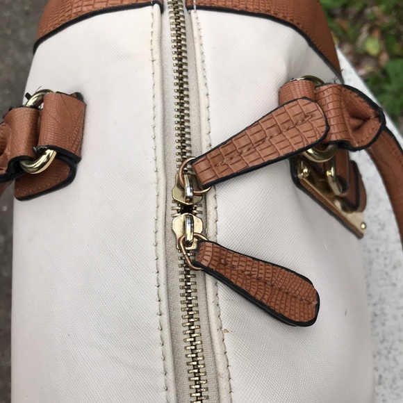 ALDO PURSE - Picture 11 of 16